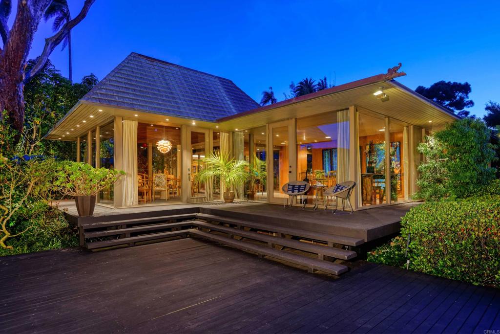 567 GAGE LANE
