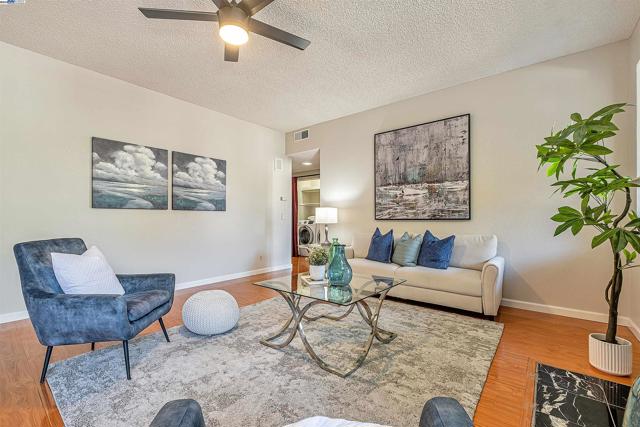 3402 Pinewood Ter, Fremont CA: https://media.crmls.org/mediaz/1c2aa68d-cf09-4a89-b6bb-095d3b0bf062.jpg