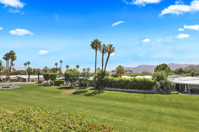 49305 Hwy 74, Palm Desert CA: https://media.crmls.org/mediaz/1c2b92fd-32ac-4db9-94c7-ed9976f83a97.jpg