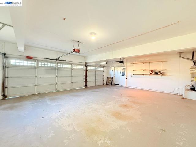 Image 52 of 60 For 3329 Lair Way