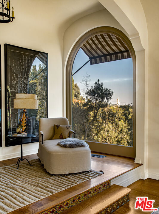 2250 N Berendo Street, Los Angeles CA: https://media.crmls.org/mediaz/1c2d0961-9145-43f9-a87f-e2a3f41b8d30.jpg