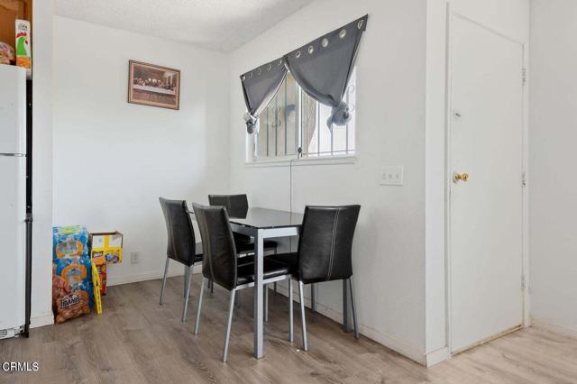 Detail Gallery Image 6 of 13 For 2630 El Dorado Ave #B,  Oxnard,  CA 93033 - 2 Beds | 1 Baths