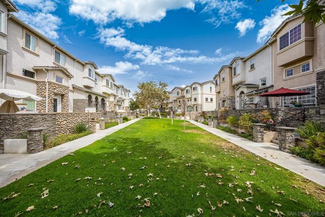 339 Connecticut Ave, El Cajon CA: https://media.crmls.org/mediaz/1c2da295-c90b-4b73-8ac2-7525e53c459e.jpg