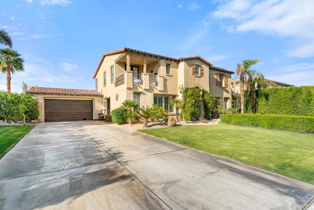 80580 Apple Court, Indio CA: https://media.crmls.org/mediaz/1c2db270-fdb4-46e8-9390-58bce16d1363.jpg