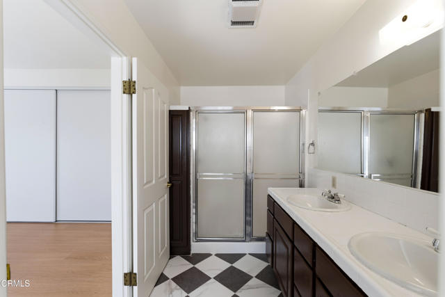 Detail Gallery Image 22 of 36 For 15811 Calle El Capitan, Green Valley,  CA 91390 - 3 Beds | 2 Baths