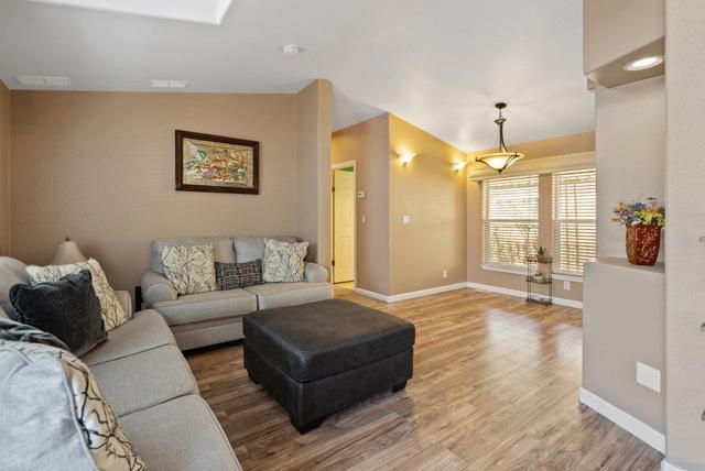 49 Blanca Lane, Watsonville CA: https://media.crmls.org/mediaz/1c2e757d-9d12-4301-9516-dd7c41584aa9.jpg