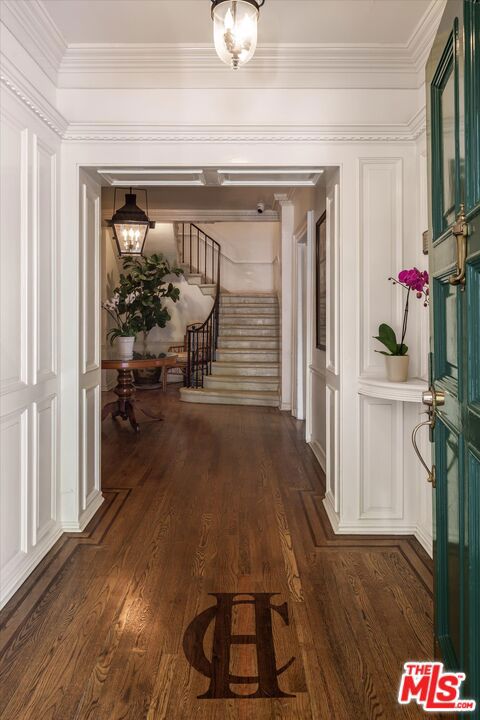 1416 Havenhurst Drive, West Hollywood CA: https://media.crmls.org/mediaz/1c310dda-5a57-4608-866c-53fb664f9d44.jpg
