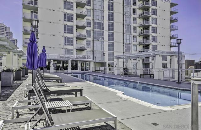 850 Beech St, San Diego CA: https://media.crmls.org/mediaz/1c3110cf-c508-4603-9212-3038e40b4032.jpg