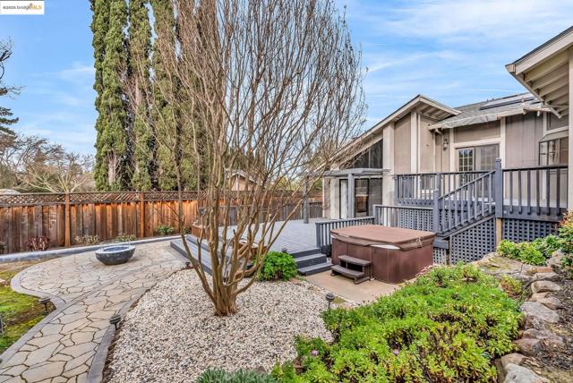 1431 HUSTON ROAD, Walnut Creek CA: https://media.crmls.org/mediaz/1c31c79b-6a04-4e20-9505-fed39208aca2.jpg