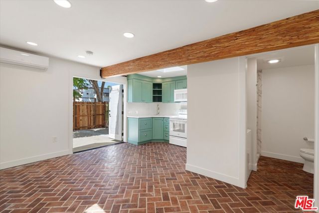 3156 W 74th Street, Los Angeles CA: https://media.crmls.org/mediaz/1c32185b-a6cc-4f44-a963-8c63ea59bd0a.jpg