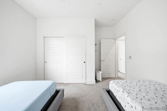 2335 Aperture Circle, San Diego CA: https://media.crmls.org/mediaz/1c32a5f6-2237-4678-9b74-1896b98cc479.jpg