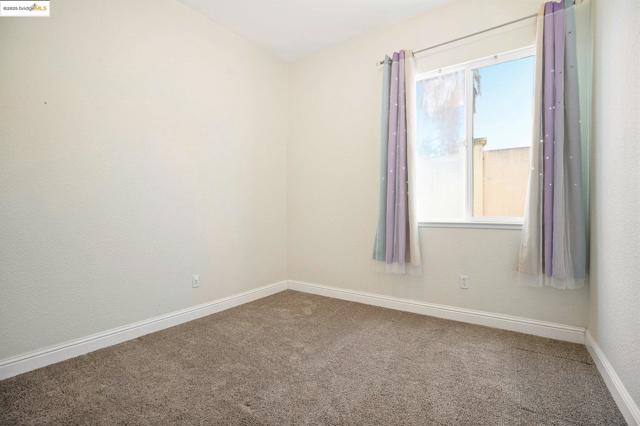 1839 Elizabeth Way, Brentwood CA: https://media.crmls.org/mediaz/1c33a7d8-a518-4c02-9d46-df954264e518.jpg