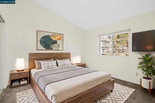 7540 Canyon Meadow Cir, Pleasanton CA: https://media.crmls.org/mediaz/1c34264a-e566-4f6f-8f0f-4fee4e155174.jpg