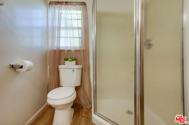 7951 Glenties Lane, Sunland CA: https://media.crmls.org/mediaz/1c343487-4414-4a96-bc28-fe545715c070.jpg