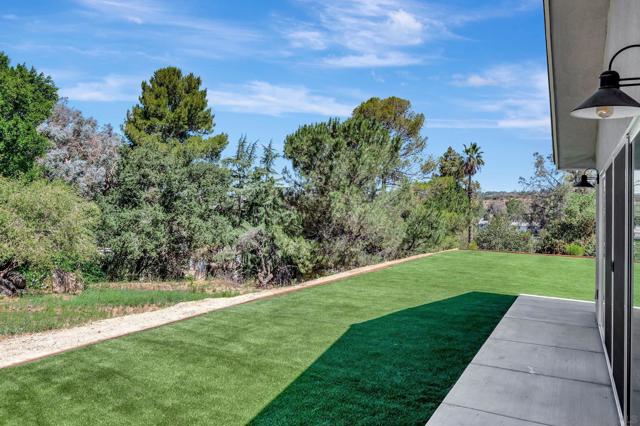 1452 Rock Terrace, Alpine CA: https://media.crmls.org/mediaz/1c345c4d-2a8d-4332-a153-ea107a855259.jpg