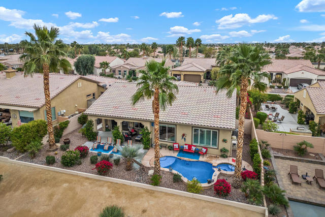 81390 Corte Trigo, Indio CA: https://media.crmls.org/mediaz/1c347983-a4e7-44c6-9e5f-69c6f1356d0c.jpg