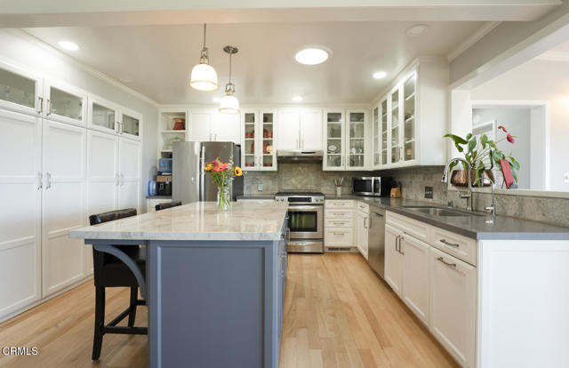 Detail Gallery Image 10 of 60 For 32751 Navarro Ridge Rd, Albion,  CA 95410 - 4 Beds | 4 Baths