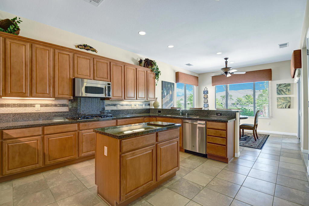 MLS #219136480DA image #6