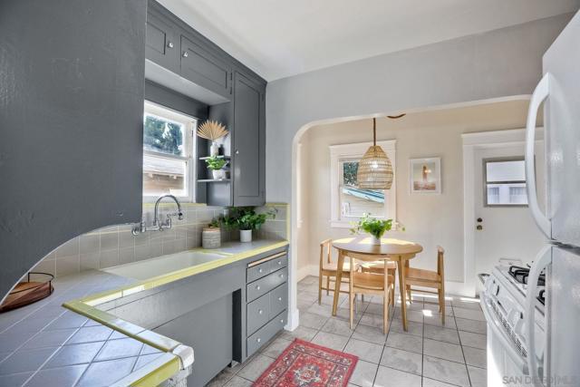 3670 Florida St, San Diego CA: https://media.crmls.org/mediaz/1c39668e-7064-481b-a9ea-cd4370b73e80.jpg