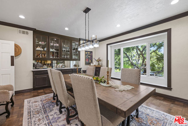 25730 Sand Canyon Road, Santa Clarita CA: https://media.crmls.org/mediaz/1c3a2700-f661-4a48-8900-4d84719dab8e.jpg