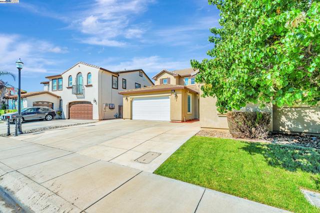 5675 Arcadia Cir, Discovery Bay CA: https://media.crmls.org/mediaz/1c3acfe4-734a-47fb-acb9-5d6858143714.jpg
