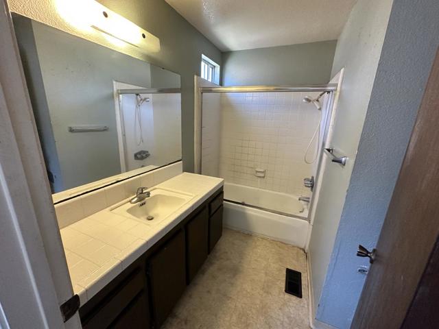 840 N Madeira Avenue, Salinas CA: https://media.crmls.org/mediaz/1c3c9862-c90c-46ff-85c6-5560b29e2802.jpg