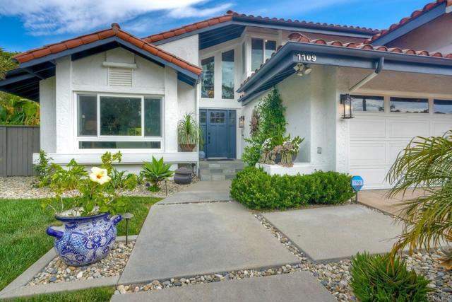 Detail Gallery Image 4 of 57 For 1109 Countrywood Ln, Vista,  CA 92081 - 4 Beds | 2/1 Baths