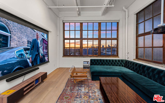 1850 Industrial Street, Los Angeles CA: https://media.crmls.org/mediaz/1c3cc888-64c9-49c4-b0ef-7bfbaa325170.jpg