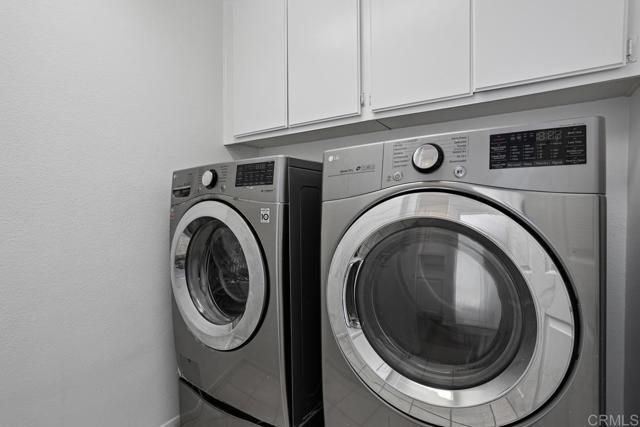 4905 Alicante Way, Oceanside CA: https://media.crmls.org/mediaz/1c3d3dd5-37a1-4c2d-949a-bd72c236d440.jpg