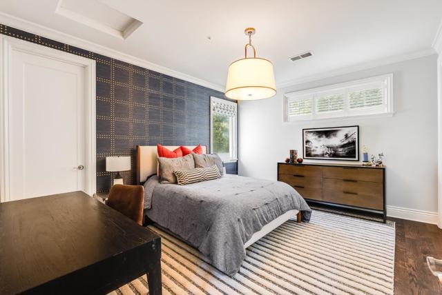 629 Lombardy Way, Redwood City CA: https://media.crmls.org/mediaz/1c3e9a1a-488f-42e1-8dc3-a94a4ffaadb3.jpg