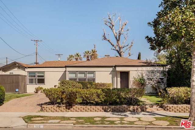 110 S Brighton Street, Burbank CA: https://media.crmls.org/mediaz/1c3fb53e-fa9b-4a2e-843b-9741740104df.jpg