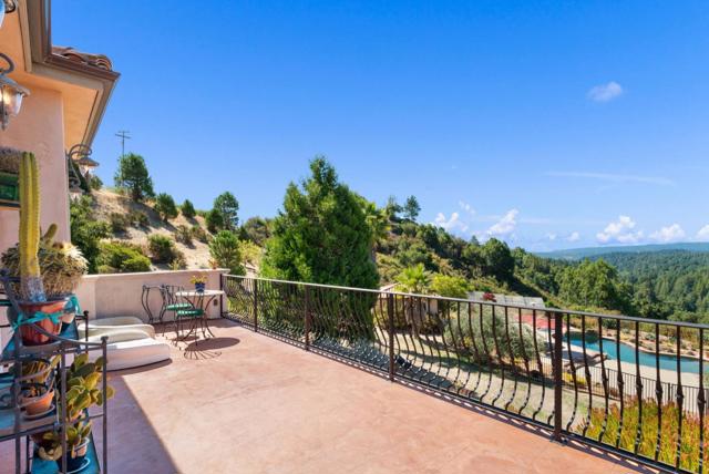 2053 Weston Road, Scotts Valley CA: https://media.crmls.org/mediaz/1c40dade-652f-4209-9059-3b643861b5ee.jpg