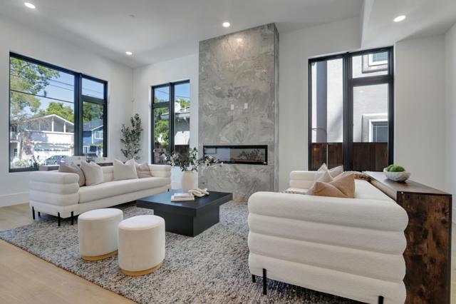 546 9th Avenue, Menlo Park CA: https://media.crmls.org/mediaz/1c411fd5-ef18-4b0b-b653-189b87077a1c.jpg