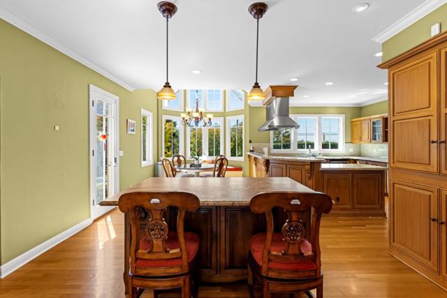 3937 Ronda Road, Pebble Beach CA: https://media.crmls.org/mediaz/1c41614c-bc96-4cc7-810a-ed5310925d4d.jpg