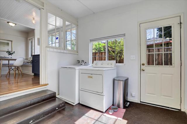 355 S 17th Street, San Jose CA: https://media.crmls.org/mediaz/1c437ad9-26a0-4d28-9cee-ed555e14dc55.jpg