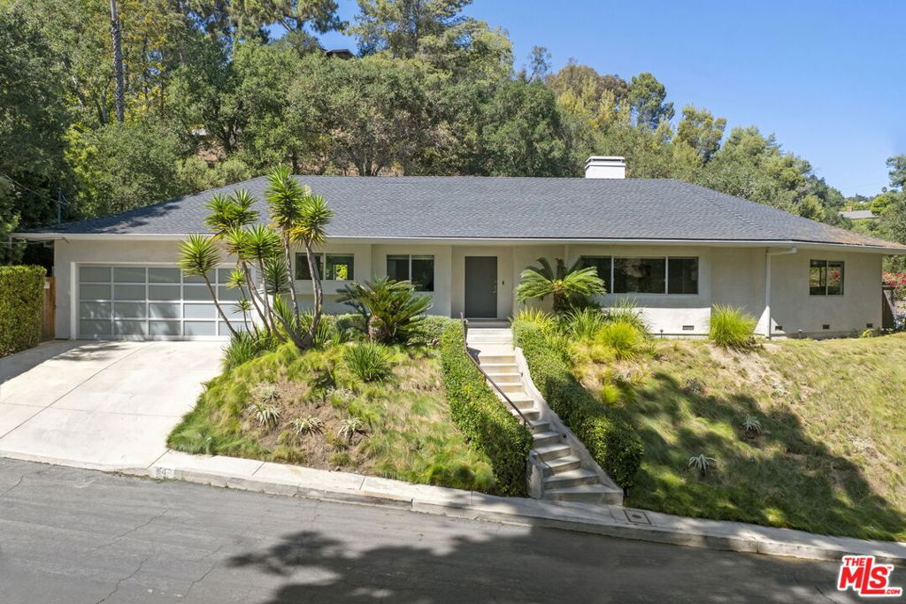 654 Elkins Road