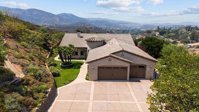 5102 Espinoza Road, El Cajon CA: https://media.crmls.org/mediaz/1c451322-7310-4821-9ea9-448826fbbe33.jpg