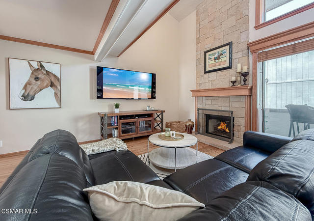 16030 Moorpark Street, Encino CA: https://media.crmls.org/mediaz/1c454ef5-7d2f-42e4-a01a-e2f3477ae83f.jpg