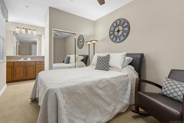 7787 Britt Pl, Santee CA: https://media.crmls.org/mediaz/1c45d1b5-b16f-4760-882e-157750dff3bd.jpg