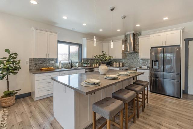 2507 Forest Avenue, San Jose CA: https://media.crmls.org/mediaz/1c45f706-93ac-4b01-ad8d-c8c122bf6178.jpg