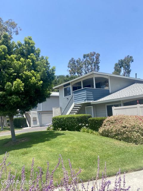 2703 Meadowwood, Santa Ana CA: https://media.crmls.org/mediaz/1c4614c3-40cb-4dca-86b2-f6d079877795.jpg