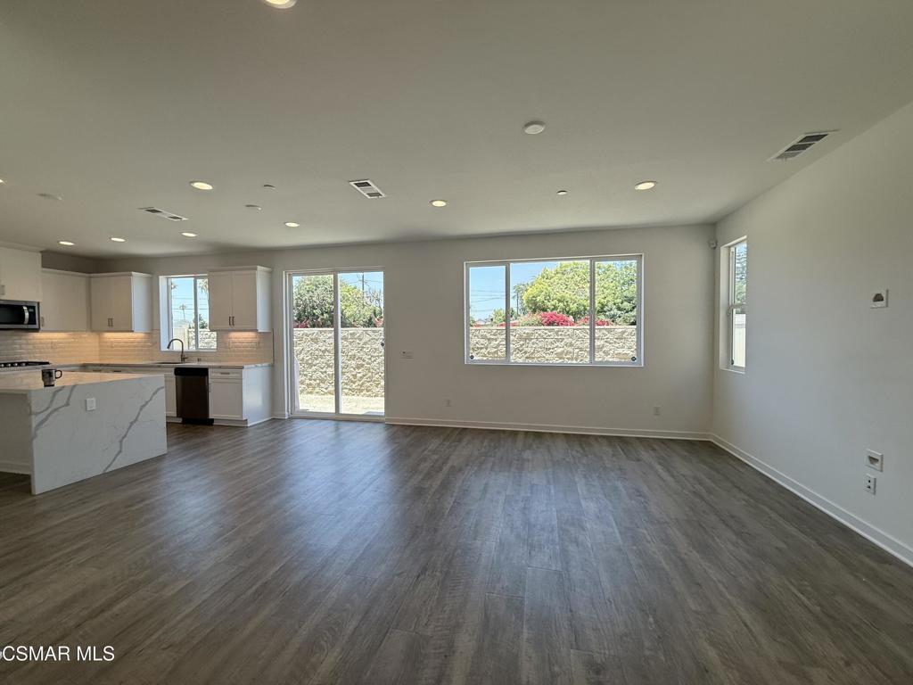 MLS #226003051 image #3