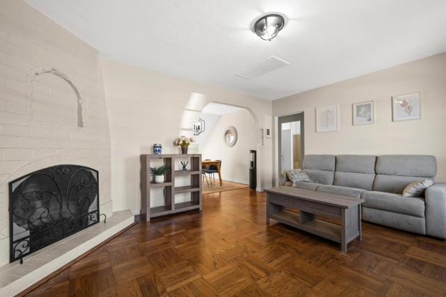 719 Circle Court, South San Francisco CA: https://media.crmls.org/mediaz/1c472d26-18f0-4802-ac22-b11f9f5a55aa.jpg
