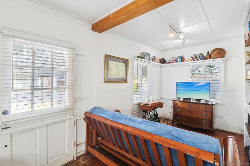 719 Jersey Ct - photo 19