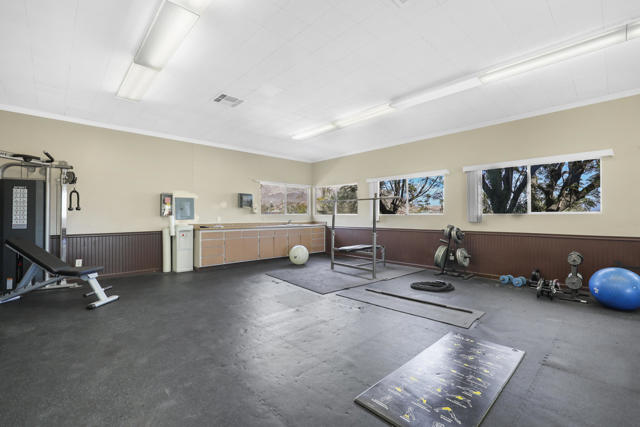 6 Cholla Lane, Palm Desert CA: https://media.crmls.org/mediaz/1c48ba17-968e-4a54-aa6e-249aea481ad7.jpg