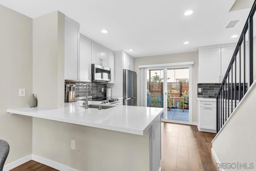 MLS #250042950SD image #7