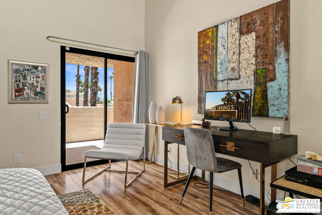 1680 S Andee Drive, Palm Springs CA: https://media.crmls.org/mediaz/1c4a904e-e664-4116-baba-8f0c68912222.jpg