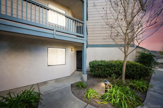 2950 Anawood Way, Spring Valley, California 91978, 3 Bedrooms Bedrooms, ,2 BathroomsBathrooms,Condominium,For Sale,Anawood Way,250018207SD