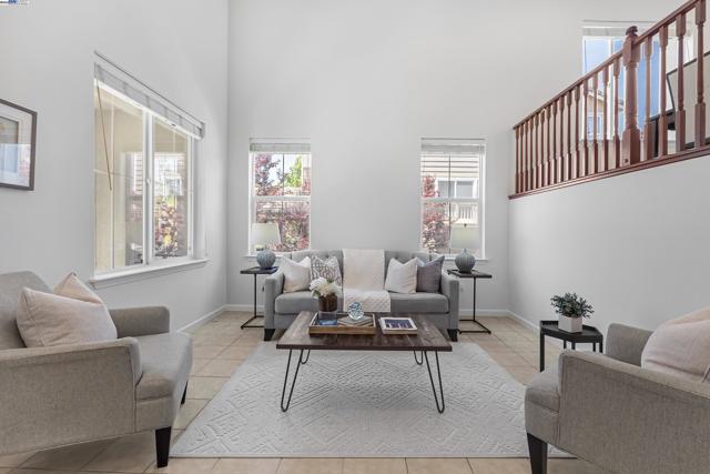 6268 Byron Ln, San Ramon CA: https://media.crmls.org/mediaz/1c4cd87d-7953-464d-8961-5024d48da22b.jpg