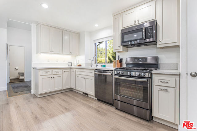 1712 Woodland Drive, Pine Mountain Club CA: https://media.crmls.org/mediaz/1c4de8c9-03e9-44d5-a3ec-fd8dc55ad6d6.jpg